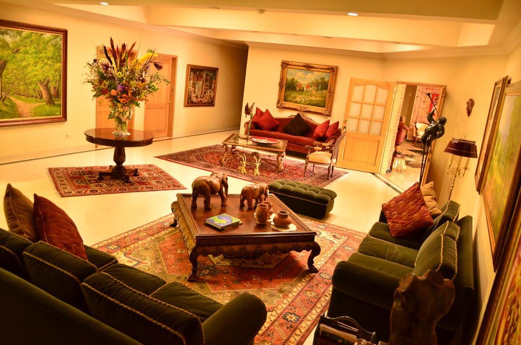 Hotel La Font Boutique Bogotá Esterno foto